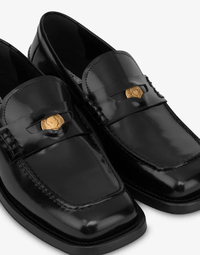Moccasins in brushed calfskin