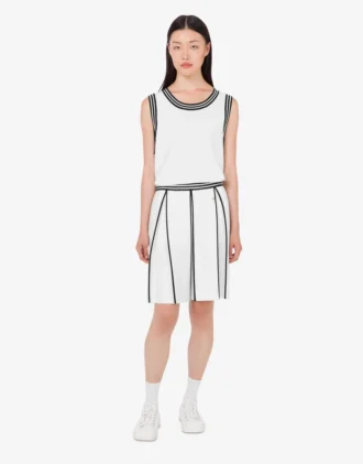 Stretch knit skirt