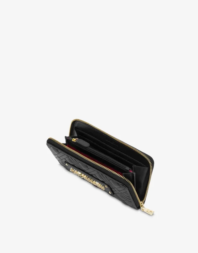 Wallet with logo